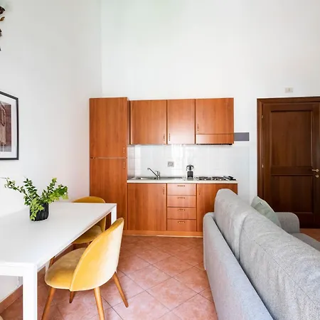 Sonder Piazza San Pietro Rome